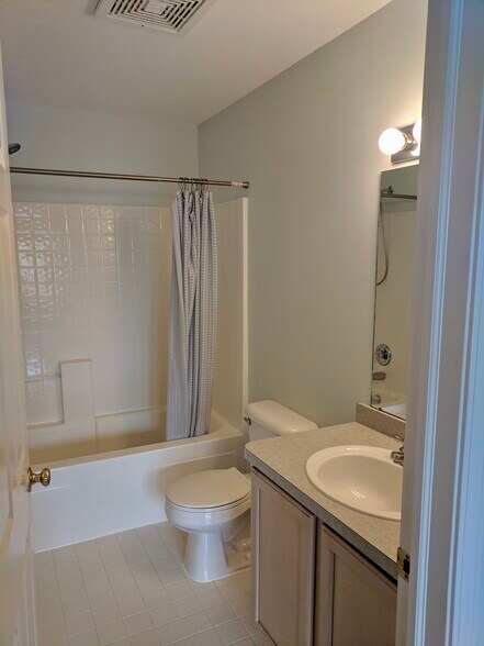 Bathroom 1 - 2916 Barclay Way