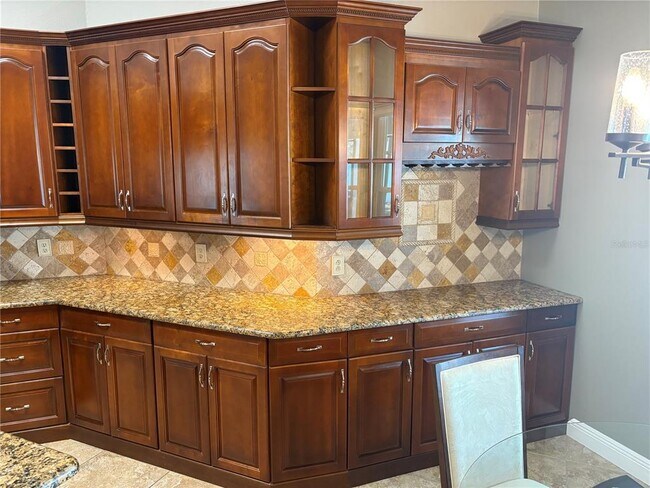 Building Photo - 8045 Landgrove Ct