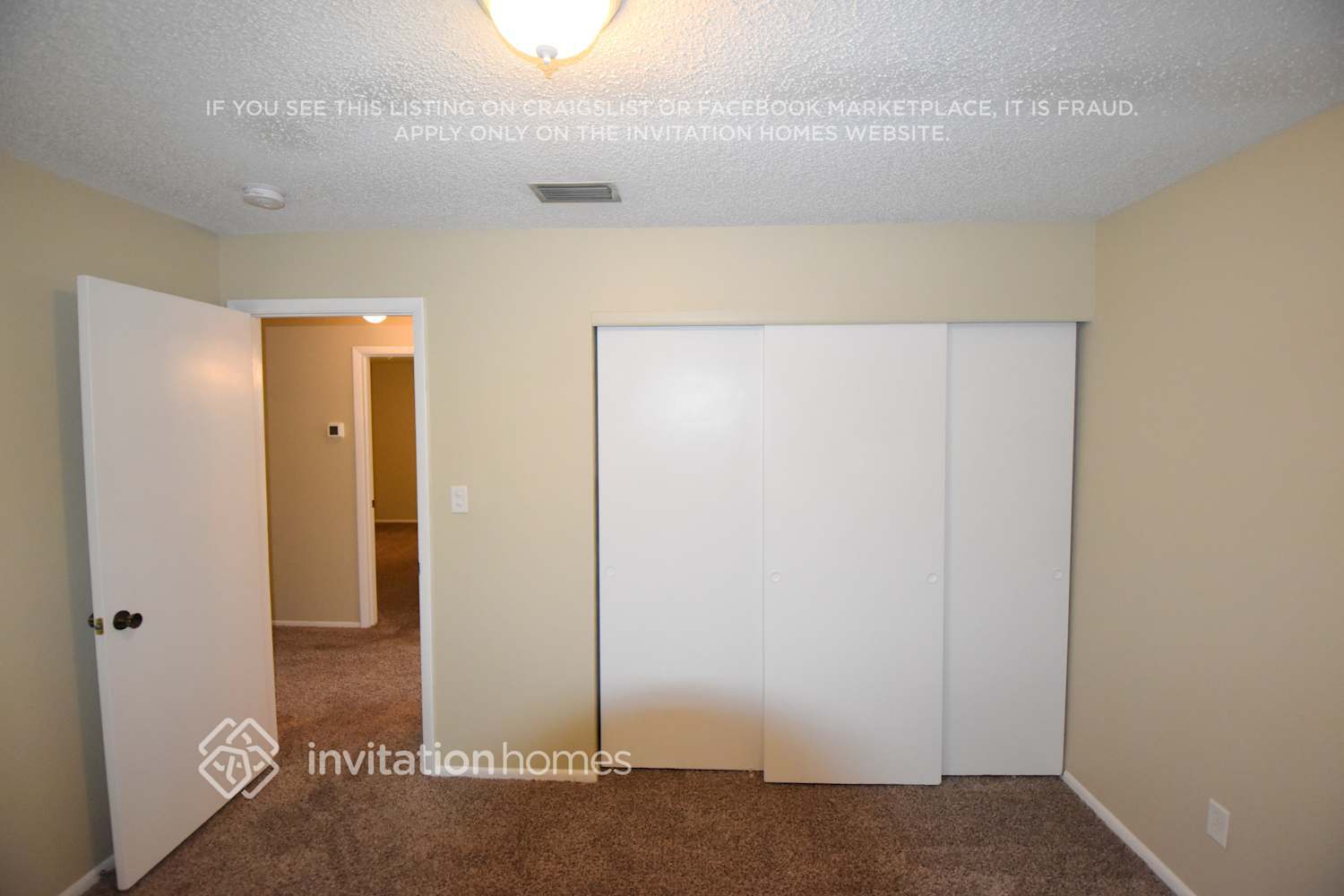 Building Photo - 2501 E Timberlane Dr