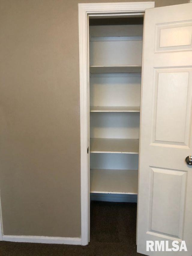 Building Photo - 1326 E 38th St