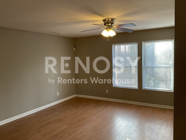 Building Photo - Beautifully remodeled 3-bed, 2.5-bath home