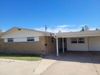 Building Photo - 7612 NW 30th St