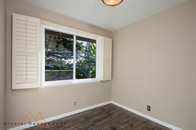 Building Photo - 95-211 Hoailona Place