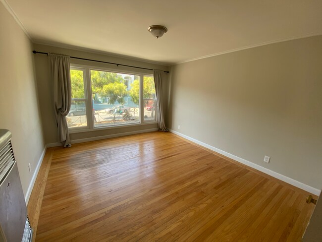 Bedroom - 1285 Guerrero St