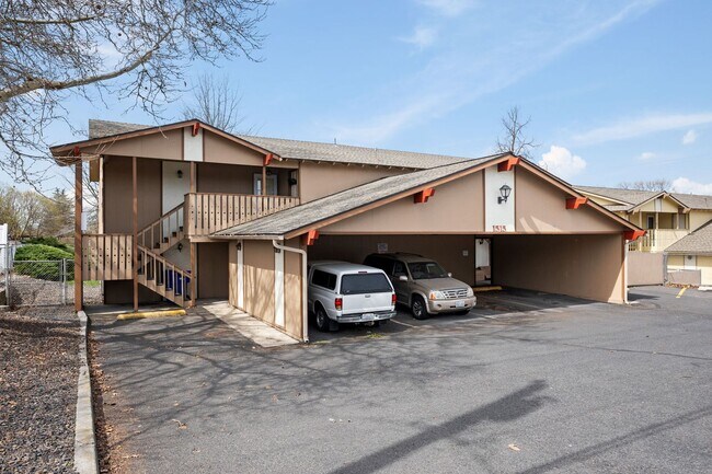 Building Photo - 1515 N Bowdish Rd