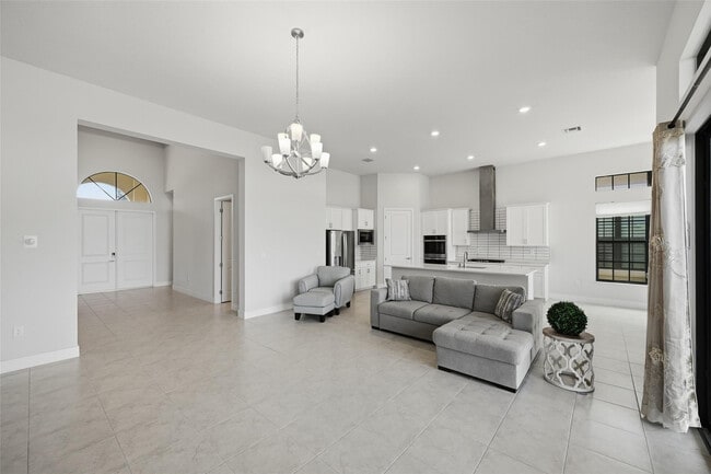 Building Photo - 7818 Rowan Terrace