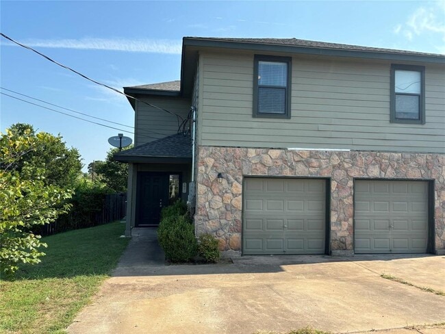 Primary Photo - 146 Mauna Kea Ln
