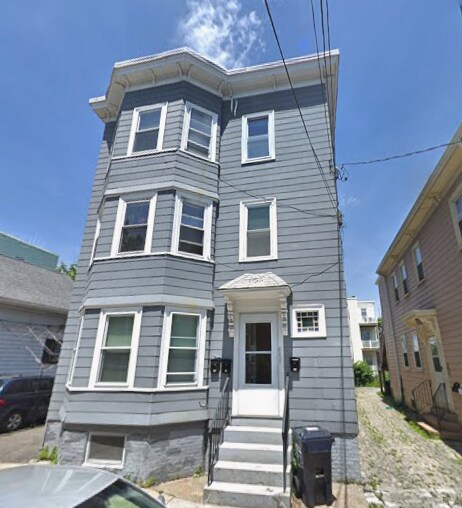 Building Photo - 33 Jefferson St