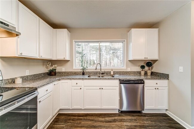 Building Photo - 2563 GA-101