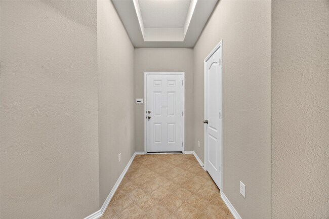 Building Photo - 8811 Trenton Landing Ln