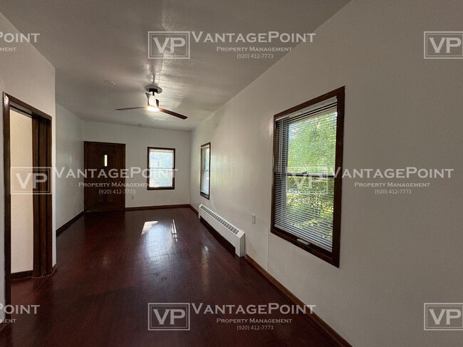Building Photo - 206 Amory St