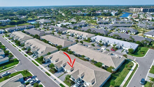 Building Photo - 14481 Highland Center Way