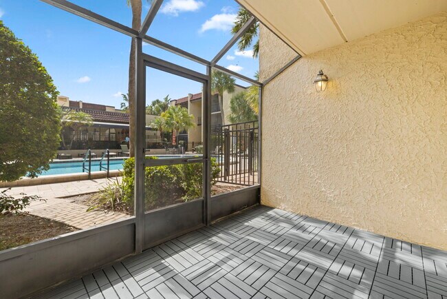 Building Photo - 5306 Santa Rosa Ct