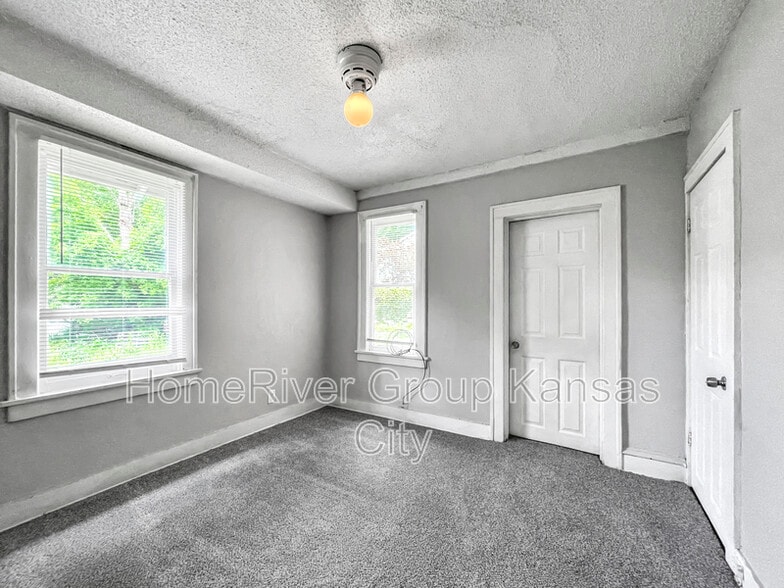 Building Photo - 3539 Bellefontaine Ave