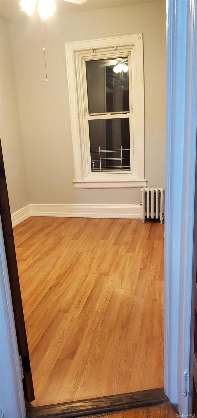 Building Photo - 86-33 76th St