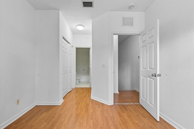 Building Photo - 1407 S Santa Catalina Cir