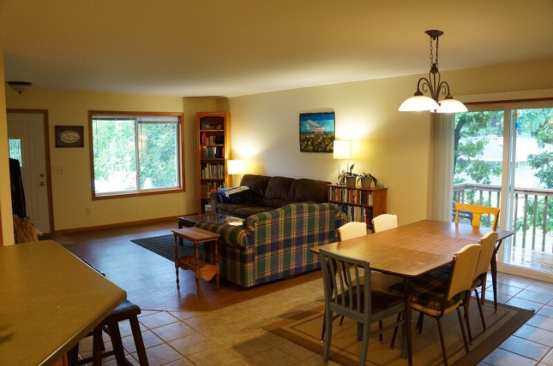 Building Photo - 3705-3707 Valley View Pl