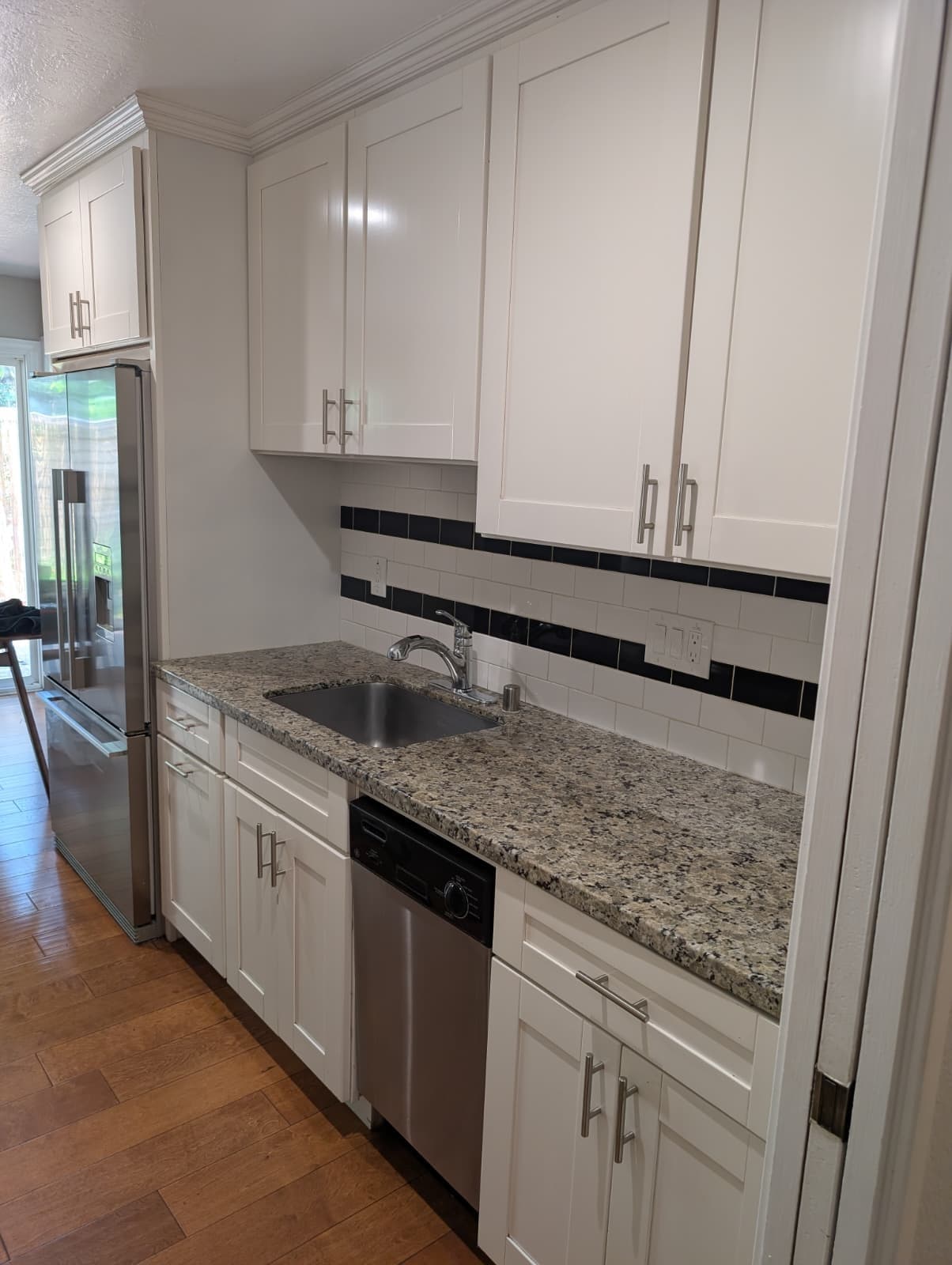 Building Photo - 280 Easy St