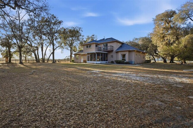 Building Photo - 6197 Lake Winona Rd