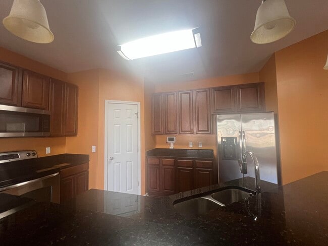 Building Photo - 3625 Galloway Ln