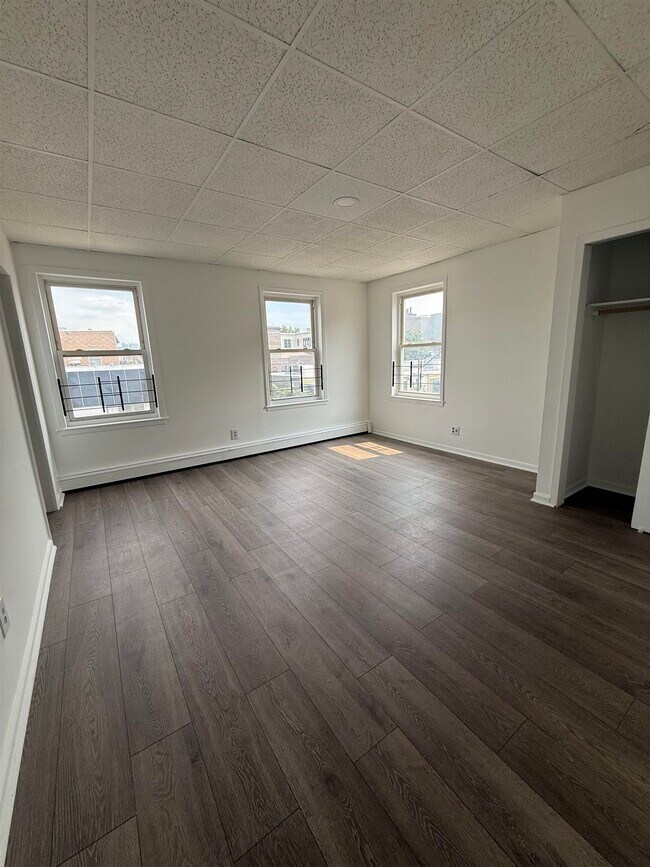 Building Photo - 4001 Bergenline Ave