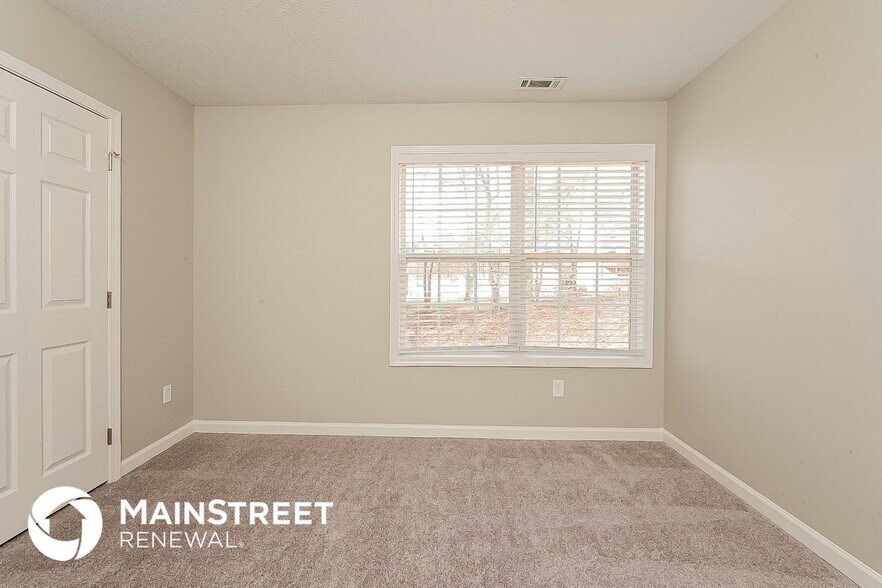 Building Photo - 5801 Mays Ridge Ct