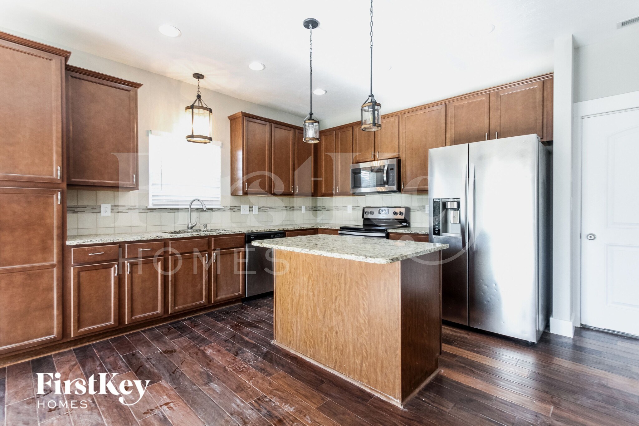 Building Photo - 3214 S Dendle Dr