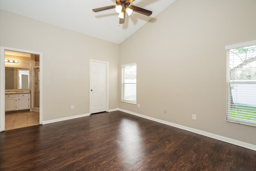 Building Photo - 1207 Whitewood Way