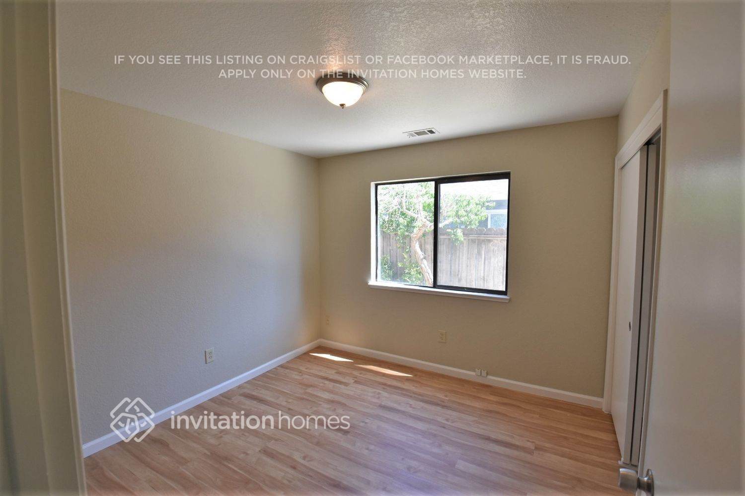 Building Photo - 1066 Eleanor Ln