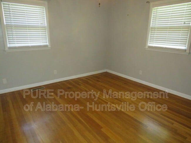 Building Photo - 4700 Sparkman Dr NW