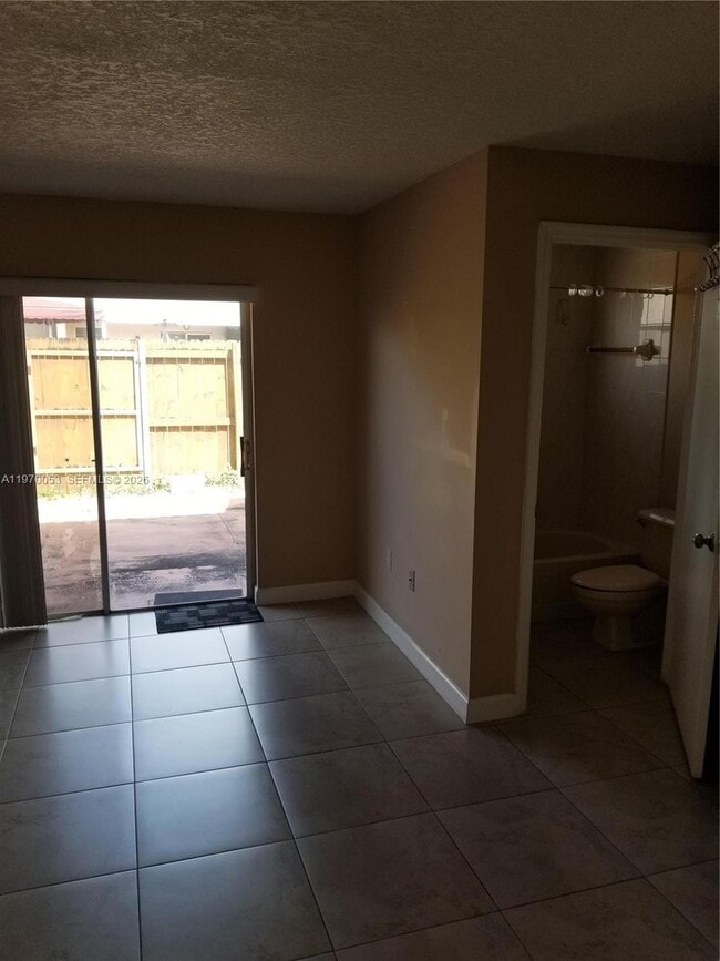 Building Photo - 6435 SW 130th Ave