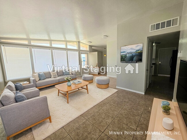 Building Photo - 3202 W Illinois Ave