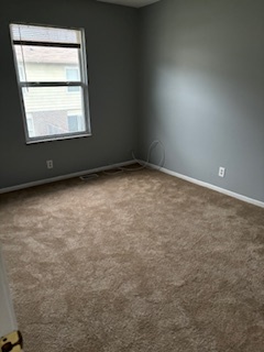 Bedroom 3 - 33 Park Charles Boulevard South