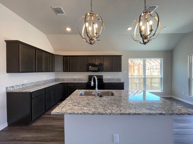 Building Photo - 7726 Merry Oaks Cv
