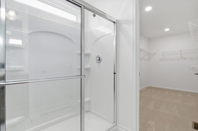 Building Photo - 709 Risdon Trail S