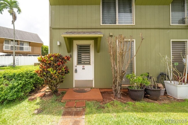 Building Photo - 2bd / 1.5ba / 2 parking Condo in Mililani ...