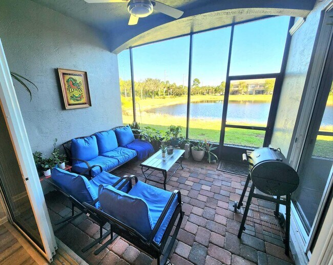 Building Photo - 2247 SW Cape Cod Dr