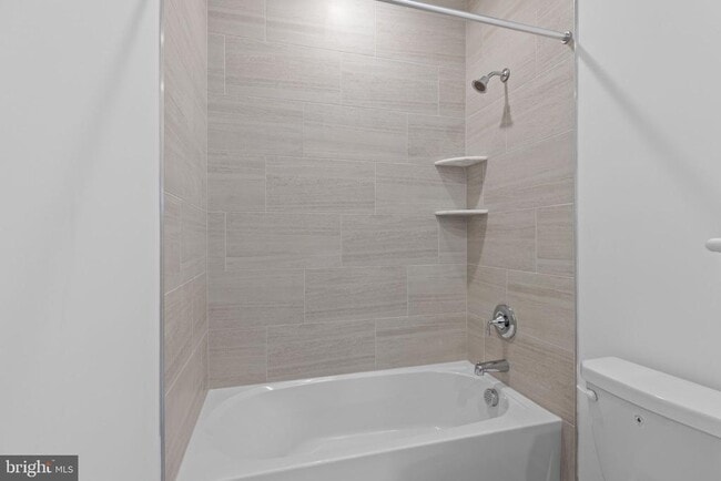 Building Photo - 123 Stoutsburg Blvd