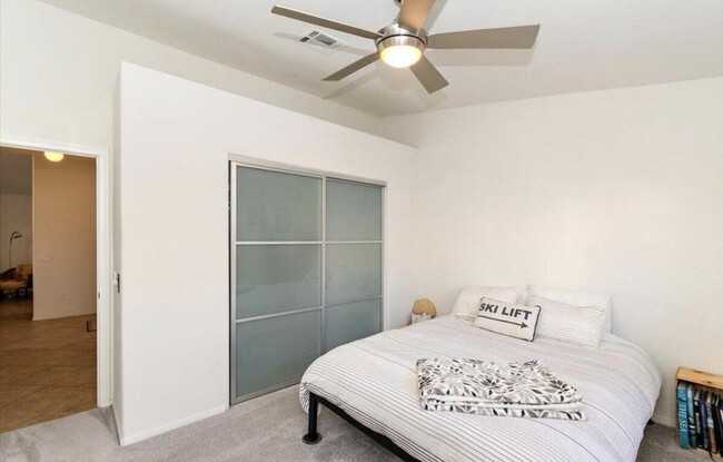 Building Photo - 53360 Avenida Juarez