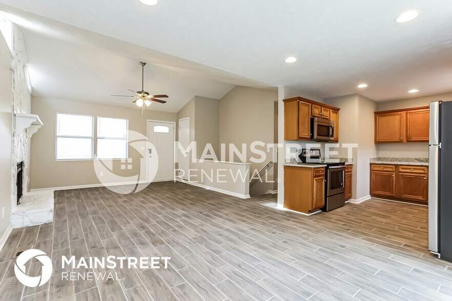 Building Photo - 8905 Daer Water Dr