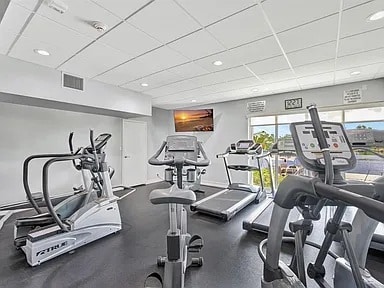 Building Photo - 1170 N Federal Hwy