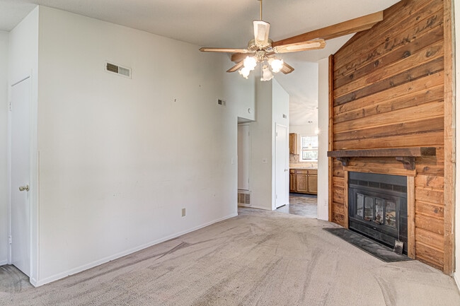 Building Photo - 3200 Anvil Pl