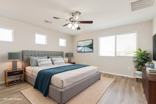 Building Photo - 6851 W Leeward Cove Way