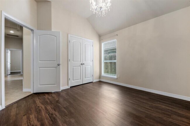 Building Photo - 2815 Everhart Terrace Dr