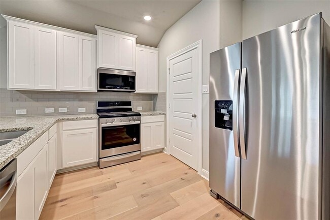 Building Photo - 4411 Upland Stream Ln