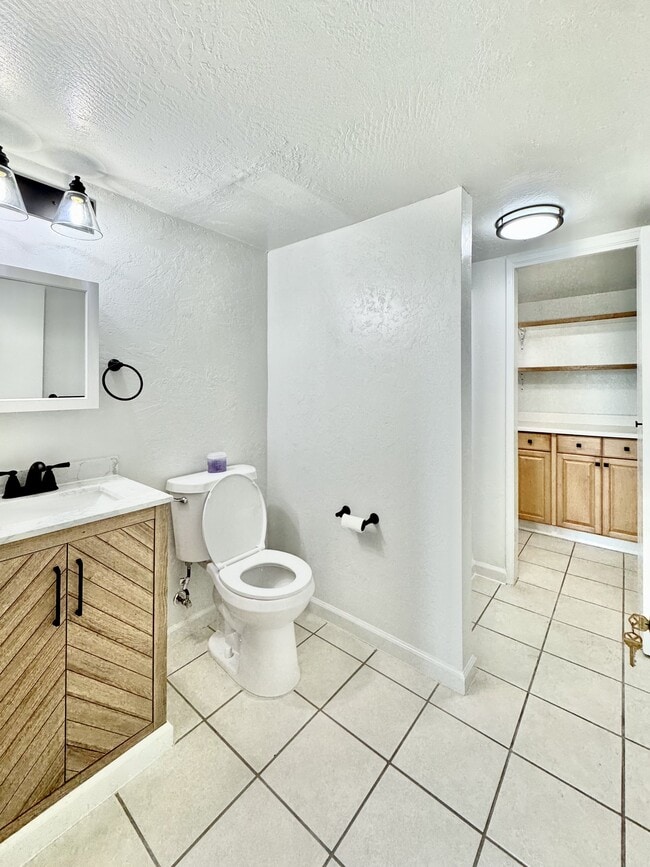 Building Photo - 111 Kahului Beach Rd