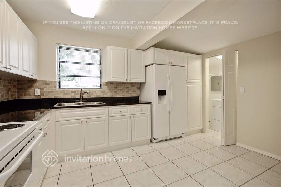 Building Photo - 1531 NW 41st Ct