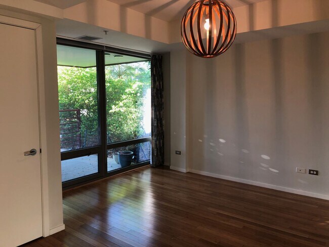 Building Photo - Experience Luxury Living at Optima Camelba...