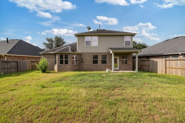 Building Photo - 28018 Wind Hawk Dr