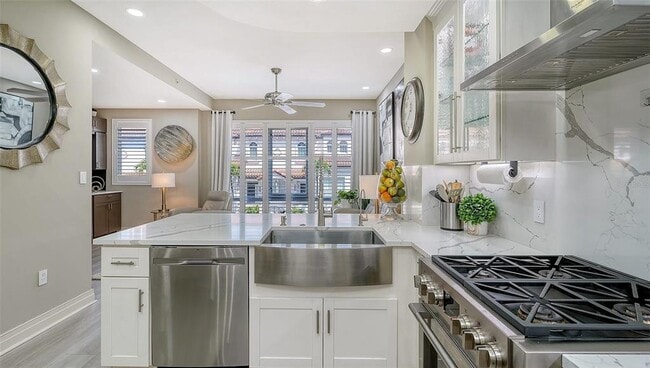 Building Photo - 235 Cocoanut Ave